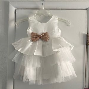Tulle princess dress..bx3